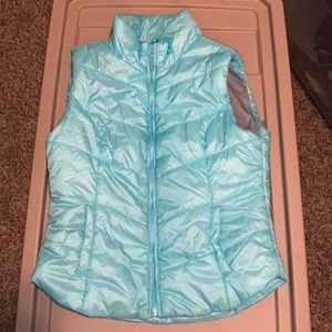 Aeropostale Puffy Vest size large